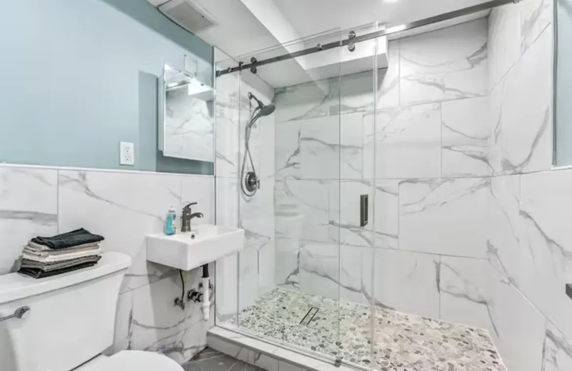 Custom bathroom tile work completed by GC Trusted Builders in Melbourne FL